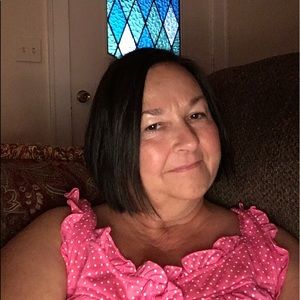 Meet your Posher, Connie